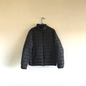 UNIQLO ultra light down jacket